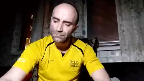 xploid1982 online show from March 9, 10:58 pm