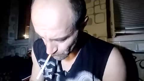 xploid1982 online show from March 21, 1:21 am