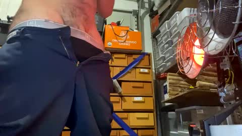 Xploringus online show from November 14, 4:11 am