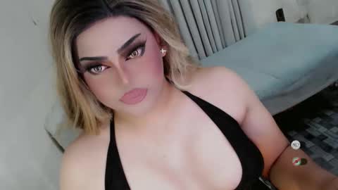 Snapshot of xsabbylicious69 chatting on September 13, 6:35 am xsabbylicious69 online show from September 13, 6:35 am