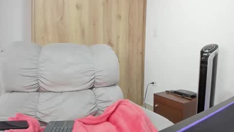 Hellen Sofia instagram hellen5546 online show from March 7, 2:58 pm