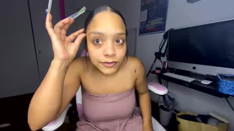 xStarGazingx online show from October 4, 4:43 am