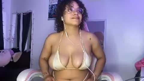 xStarGazingx online show from July 9, 5:44 am