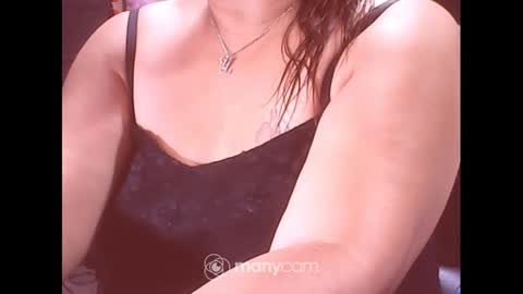 Snapshot of xsw33t_joy69x chatting on January 24, 2:07 am joy online show from January 24, 2:07 am