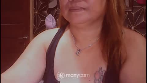 Snapshot of xsw33t_joy69x chatting on March 10, 11:49 pm joy online show from March 10, 11:49 pm