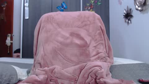 xtalianahotx online show from December 23, 5:28 am