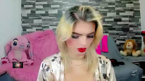 Femboy Exotic online show from July 18, 2:05 am