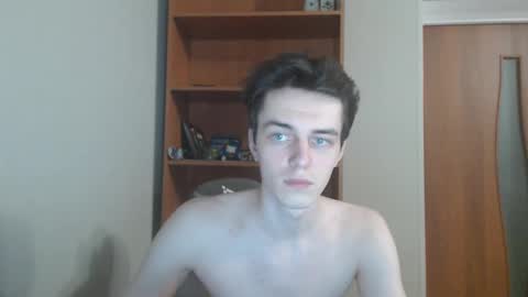 Snapshot of xtraqqq chatting on October 10, 9:25 pm traqqq online show from October 10, 9:25 pm