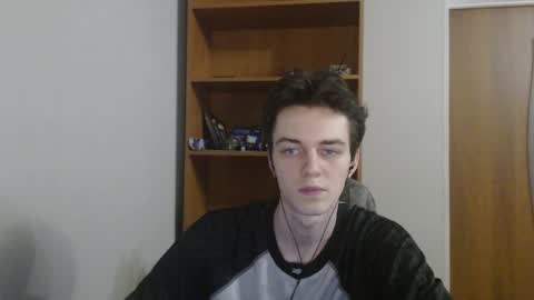 Snapshot of xtraqqq chatting on October 20, 7:47 pm traqqq online show from October 20, 7:47 pm