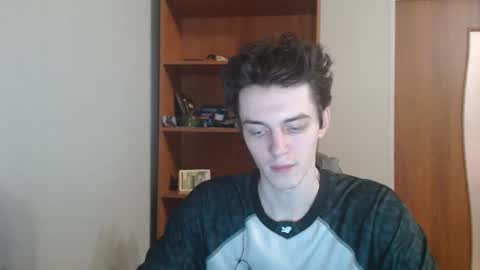 Snapshot of xtraqqq chatting on November 18, 7:40 pm traqqq online show from November 18, 7:40 pm