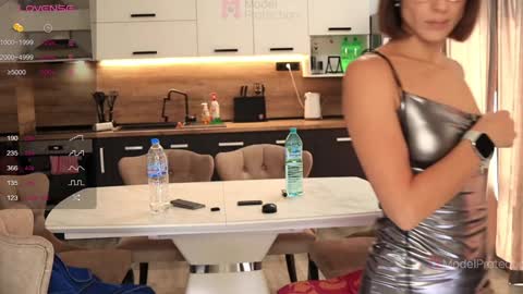 FrancyStepmom and YStepson    INTERESTED IN A GIRL-GIRL COLLABORATION  TEXT ME HERE  or INSTAGRAM online show from September 18, 11:34 am