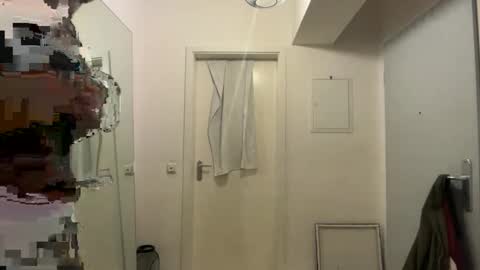 Snapshot of xx6davdov9xx chatting on April 16, 7:03 pm davdo online show from April 16, 7:03 pm