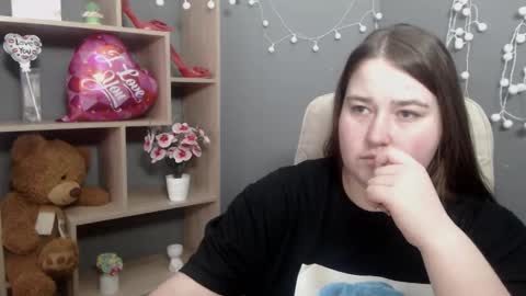 Snapshot of xx_daniella_xx chatting on February 16, 7:26 am xx daniella xx online show from February 16, 7:26 am