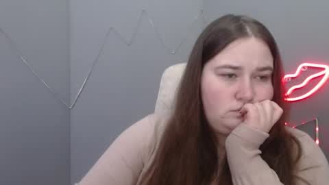 Snapshot of xx_daniella_xx chatting on March 5, 9:27 am xx daniella xx online show from March 5, 9:27 am