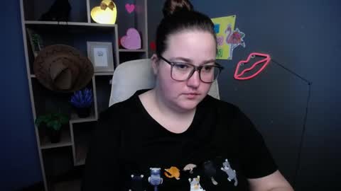 Snapshot of xx_daniella_xx chatting on May 16, 6:21 am xx daniella xx online show from May 16, 6:21 am