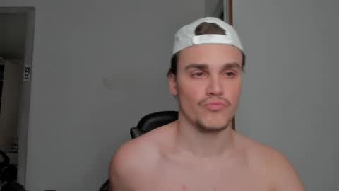 raul online show from March 22, 7:06 pm