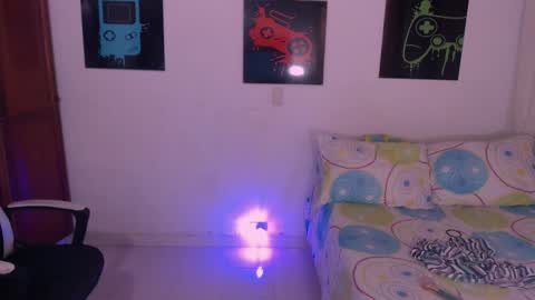 Jacky online show from September 25, 6:00 pm