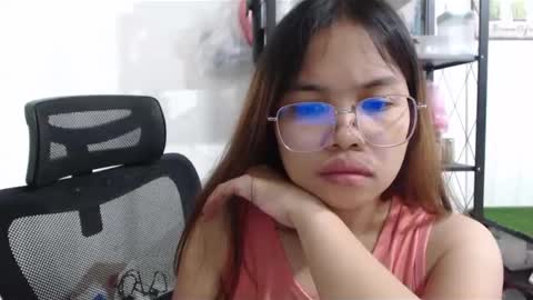 xxana_pinay_26xx online show from February 2, 11:42 pm