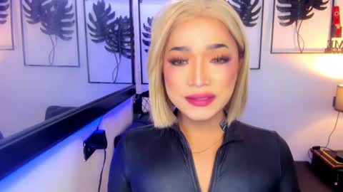xxasian_goddessxx online show from April 30, 7:58 am