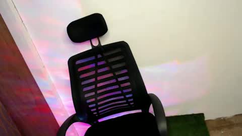 Snapshot of xxcandy_lust chatting on January 27, 11:22 am xxcandy lust online show from January 27, 11:22 am