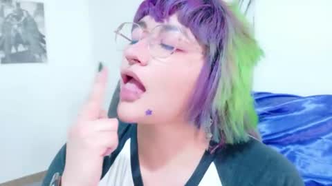 xxgreengoodxx online show from June 25, 7:07 pm