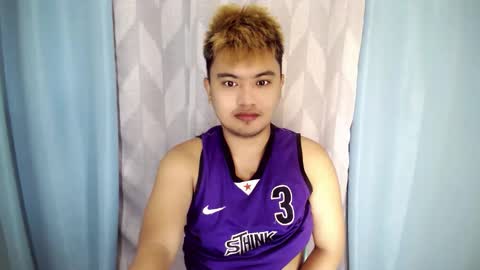 Loyd online show from November 3, 1:40 am