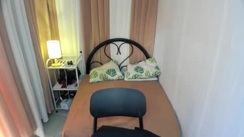 Snapshot of xxjasminfoxxx chatting on November 19, 7:08 am xxjasminfoxxx online show from November 19, 7:08 am