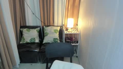 Snapshot of xxjasminfoxxx chatting on December 1, 5:07 pm xxjasminfoxxx online show from December 1, 5:07 pm