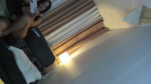 Snapshot of xxjasminfoxxx chatting on December 4, 6:16 pm xxjasminfoxxx online show from December 4, 6:16 pm