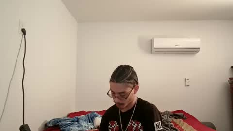 XxJasoneecxX online show from January 12, 10:23 am