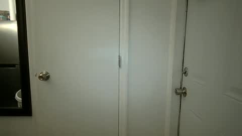 XxJasoneecxX online show from January 13, 5:44 am