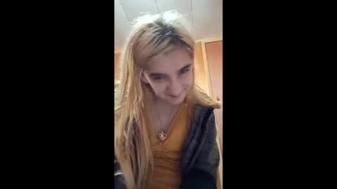 Snapshot of xxjessiebugxx chatting on June 4, 4:29 am xxjessiebugxx online show from June 4, 4:29 am