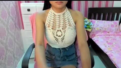 Snapshot of xxkayjeanxx chatting on March 15, 10:27 pm Aya online show from March 15, 10:27 pm