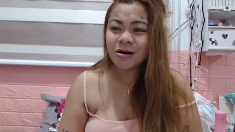 Snapshot of xxkryzelxx chatting on December 27, 6:31 pm Dhel online show from December 27, 6:31 pm