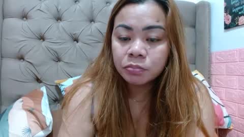 Snapshot of xxkryzelxx chatting on March 11, 5:57 pm Dhel online show from March 11, 5:57 pm