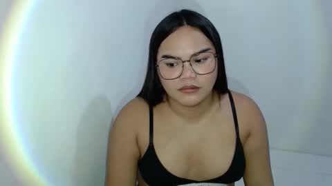 Snapshot of xxkylie_smithxx chatting on September 10, 11:54 am Kylie Smith online show from September 10, 11:54 am