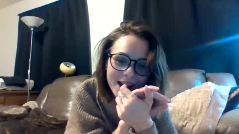 Snapshot of xxlily_monroexx chatting on October 14, 6:58 am xxlily_monroexx online show from October 14, 6:58 am