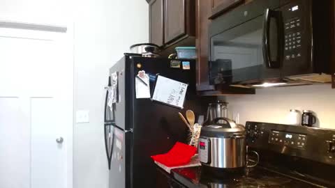 Natalie Jade online show from December 10, 2:50 pm