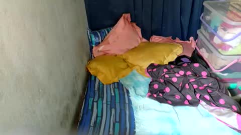 xxloveheart online show from November 5, 6:46 am