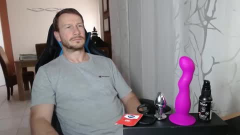 xxmettexx online show from February 22, 2:15 pm