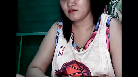 Snapshot of xxnastyasianmum69xx chatting on February 6, 7:13 am preggy online show from February 6, 7:13 am