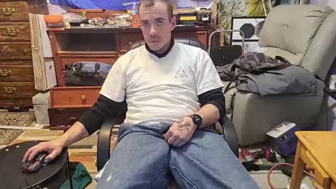 xxScubaStevexx online show from February 2, 5:50 am