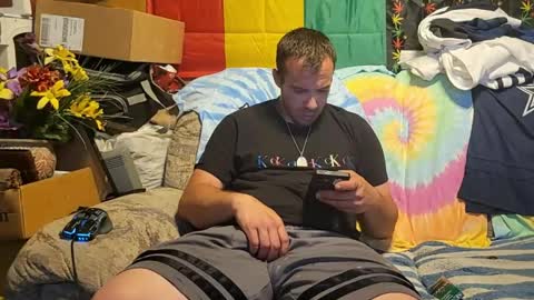 Snapshot of xxscubastevexxx chatting on June 4, 11:05 am xxScubaStevexx online show from June 4, 11:05 am