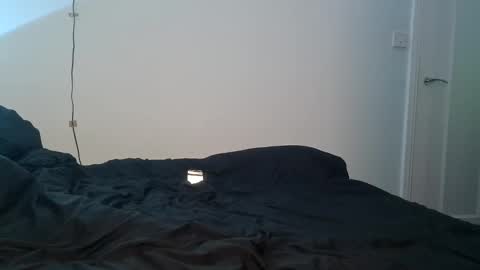 Tonnny online show from November 8, 9:57 pm