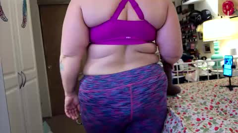 Strawberry Jane online show from March 11, 3:34 am