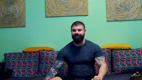 Snapshot of xxtreamleonard chatting on January 9, 8:13 am Xtream Leonard online show from January 9, 8:13 am