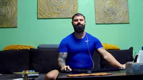 Snapshot of xxtreamleonard chatting on November 19, 10:59 am Xtream Leonard online show from November 19, 10:59 am