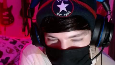 David Fox online show from March 5, 4:08 am