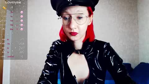 Snapshot of xxx_goddes_xxx chatting on January 28, 7:21 pm Andariel online show from January 28, 7:21 pm