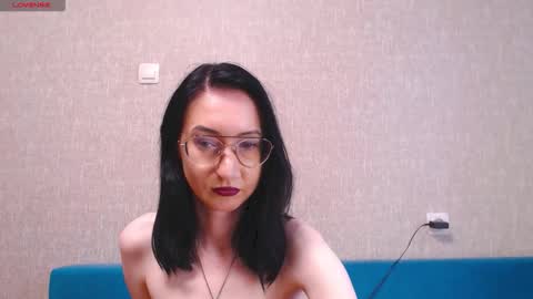 Snapshot of xxx_goddes_xxx chatting on September 26, 11:47 am Andariel online show from September 26, 11:47 am